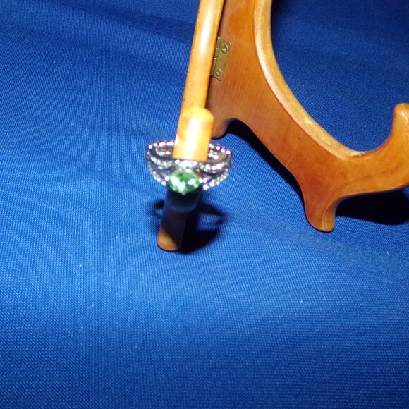 Vintage Elastic Stretch Band Silver Tone & Blue/Green Glass Stone Gem Ring - Picture 4 of 8